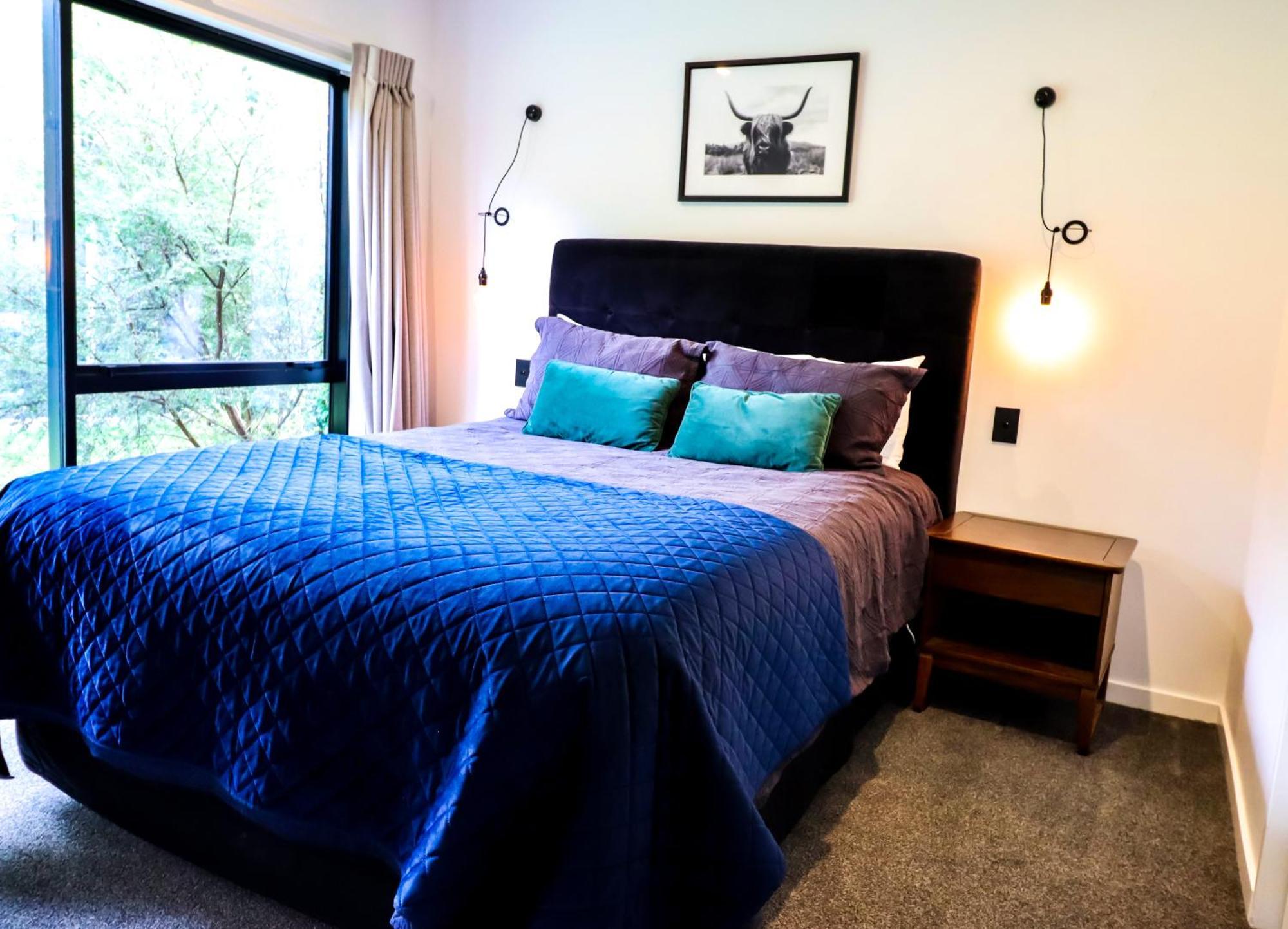Black Barn Modern: Luxe Martinborough Escape Kültér fotó