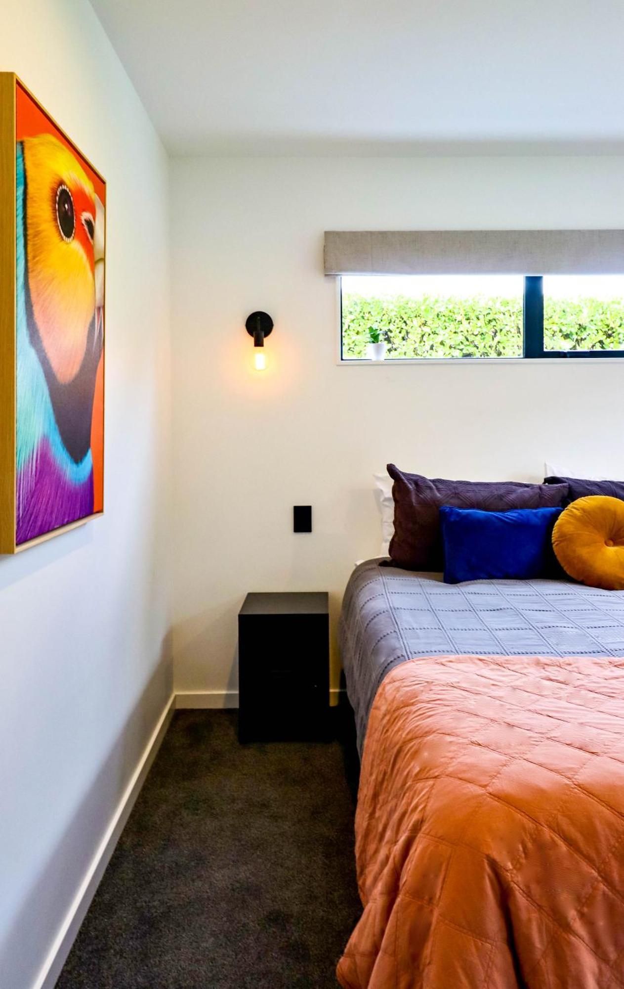 Black Barn Modern: Luxe Martinborough Escape Kültér fotó